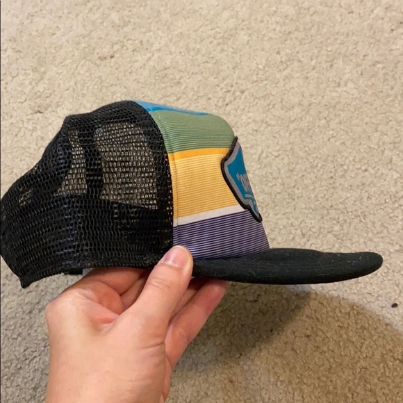 Vans colorful and black flat bill snapback hat - Picture 2 of 3